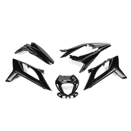 Serie plastiche STR8 nere x BETA 50 RR dal 2021